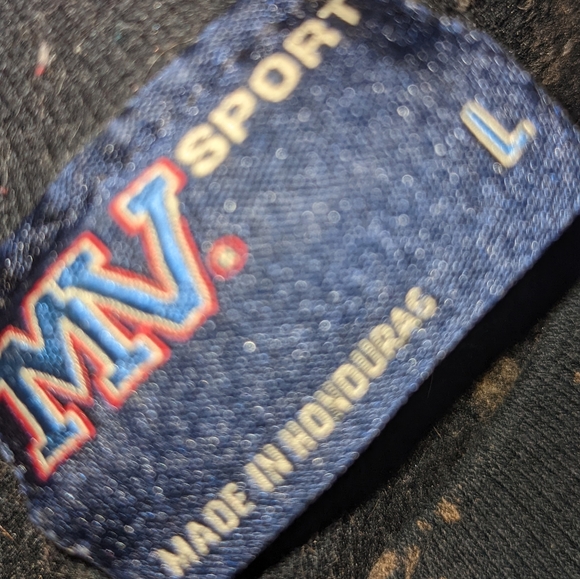 💞2/$50💞 Bleach-dyed Algonquin College crew neck sweatshirt - Picture 4 of 4